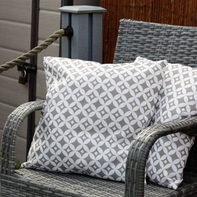 Gardenwize Pair Of Outdoor Garden Sofa Chair Furniture Scatter Cushions- Diamond - image 1