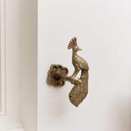 Melody Maison Set Of 2 Antique Brass Gold Metal Peacock Curtain Tie Backs - thumbnail 5