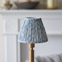 Luminosa Lighting Luminosa Upton Rechargeable Brushed Aged Brass Plate Table Lamp With Shell Bay Blue Fabric Leaf Shade 16Cm Integrated Led - thumbnail 4