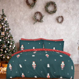 Smart Living Luxury Xmas Nutcracker Reversible Duvet Cover With Pillowcases