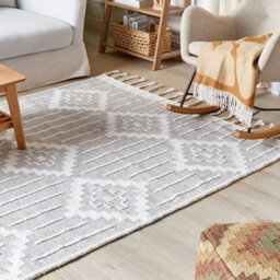 Wyld And Coco Heritage Grey And White Indoor-Outdoor Area Rug 140 X 200 Cm With Tassels - thumbnail 2