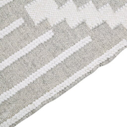 Wyld And Coco Heritage Grey And White Indoor-Outdoor Area Rug 140 X 200 Cm With Tassels - thumbnail 3