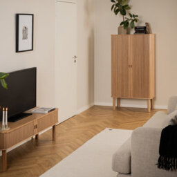 Furniture To Go Langley 2 Door Cabinet In Oak Veneer - thumbnail 5