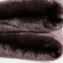 Alivio Small Faux Fur Mink Throw Luxury Super Soft Plain Bed Sofa Settee Throw Blanket - Chocolate - thumbnail 8