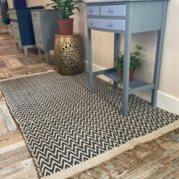 Second Nature Online Greta Soft Bedroom Rug Grey Dark Herringbone Pattern / 70 Cm X 115 Cm - thumbnail 5