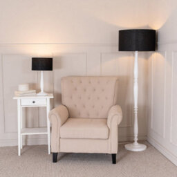 Valuelights Victoria Traditional White Wood Candlestick Table Lamp With Black Drum Shade - Led Bulb Included - thumbnail 4
