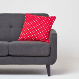 Homescapes Cotton Red Polka Dots Cushion Cover, 45 X 45 Cm - thumbnail 2