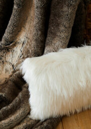 Orsina Bosie Lamina Cream Fur Cushion - thumbnail 2