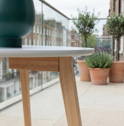 Nöa & Nani Noa & Nani Malme Extra Large Outdoor Side Table For Balcony & Patio In Chalk Grey - thumbnail 3