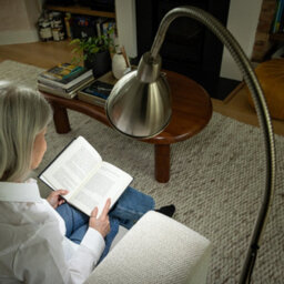 Daylight Flexivision 2 Low Vision Reading Floor Lamp Rnib Co-Designed 3 Colour Temps 5 Brightness Levels - thumbnail 5