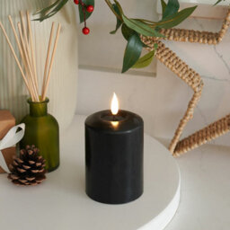 Festive Lights Ember™ Battery Signature Black Candle, 10Cm - thumbnail 5