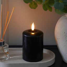 Festive Lights Ember™ Battery Signature Black Candle, 10Cm - thumbnail 4