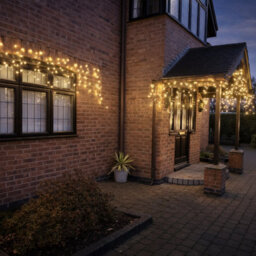Lighting Legends 4.5M Festive Connect Icicle Outdoor Led Waterproof Warm White Lights - thumbnail 3