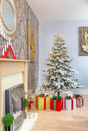 Shatchi 7Ft Christmas Tree Pre Lit Flocked Snow Covered Luxury Hinged Xmas Home Decore - thumbnail 1