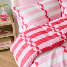 Duvet Day Lottie Reversible Soft Touch Duvet Cover Set, Single, Red - thumbnail 3