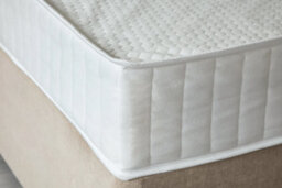 25Cm Deep Premium Pocket Spring And Memory Foam Mattress - King Size - thumbnail 1