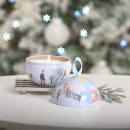 Heart and Home Christmas Tin Soy Candle - Snowflake Sparkle Fragrance - 20 Hours Burn - thumbnail 2