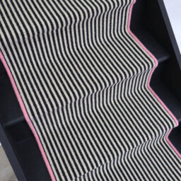 RainbowHome Mayfair Wool Stair Runner With 100% Wool Pink Edge 65Cm X 700Cm - thumbnail 2