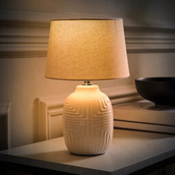 Valuelights Harrison Tapered Lamp Shade White Geometric Ribbed Pattern Gloss Small Table Lamp - thumbnail 3
