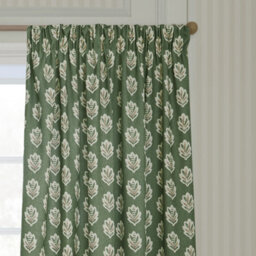 Sanderson Sessile Leaf Printed Room Darkening Pencil Pleat Curtain Pair Leaf Green (W)167Cm X (D)182Cm - thumbnail 3