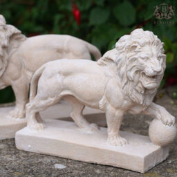 Burgess Pair Of Large Lion Statues Antique Style French Resin Garden Home Ornament - thumbnail 2
