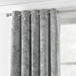 Paoletti Verona Crushed Velvet Room Darkening Eyelet Curtain Pair Silver (W)168Cm X (D)183Cm - thumbnail 2