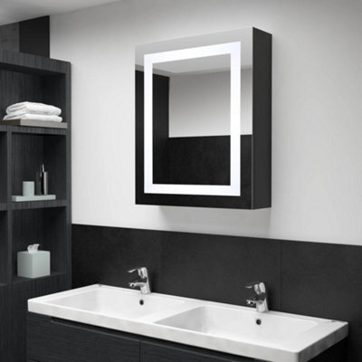 Berkfield Led Bathroom Mirror Cabinet 50X13X70 Cm - image 1