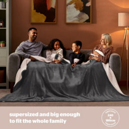 Silentnight Snugsie Giant Blanket - Charcoal - thumbnail 3