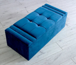 Comfy Deluxe Fuji Cubed  Maroon Plush Ottoman Box