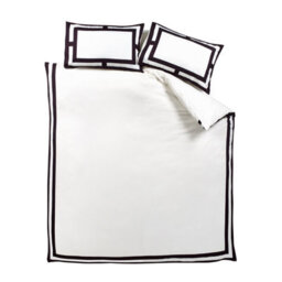 Catherine Lansfield So Soft Mono Panel Cream Duvet Cover Set King Bedding Set - thumbnail 4