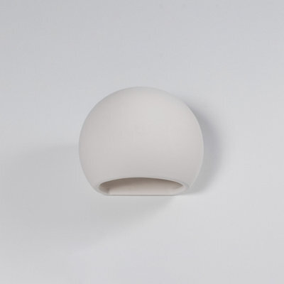 Luminosa Lighting Luminosa 1 Light Ceramic Flush Wall Light White, E27 - image 1