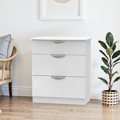 Chelsea Ready Assembled Gloss White No Effect 3 Drawer Deep Chest (H)885mm (W)765mm (D)415mm - image 1