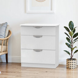 Chelsea Ready Assembled Gloss White No Effect 3 Drawer Deep Chest (H)885mm (W)765mm (D)415mm - thumbnail 1