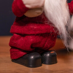 Samuel Alexander 28Cm Battery Operated Musical Walking Christmas Gonk Decoration In Red - thumbnail 7