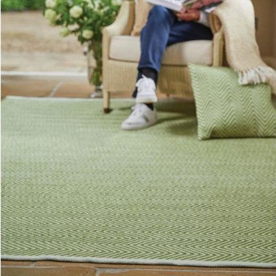 Herringbone Outdoor Green Rug By Hug Rug Woven-160Cm X 230Cm - image 1