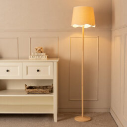 Valuelights Triston Natural Light Wood Stem Floor Lamp With Scallop White Trim Tapered Shade And Led Bulb