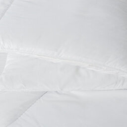 Summer 4.5 Tog Microfibre Soft Like Down Duvet With Non Allergenic Hollowfibre Filling - thumbnail 2