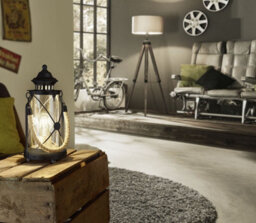 Elegant Black Steel Table Lamp With Glass Lantern Shade - thumbnail 3
