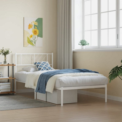 Berkfield Metal Bed Frame With Headboard White 80X200 Cm - image 1