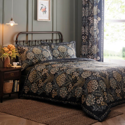 Appletree Evelina Geometric Floral Duvet Cover Set - image 1
