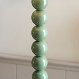 Loops Elegant 1327mm Tall Gloss Green Floor Lamp With E27 Led Compatibility - thumbnail 3