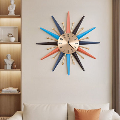 Living And Home Nordic Light Luxury Metal Starburst Decorative Wall Clock Diameter 70Cm - image 1