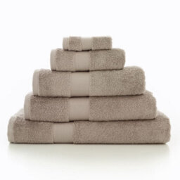 Deyongs Egyptian Embrace Egyptian Cotton Bathroom Towels 550Gsm Fluffy, Soft & Absorbent - thumbnail 4