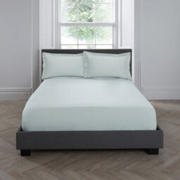 Serene Plain Dyed Soft Touch 32Cm Green Fitted Bed Sheet - thumbnail 4