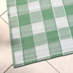 Dreams & Drapes Gingham Classic Check Print Uv Resistant Green Outdoor Rug - thumbnail 2