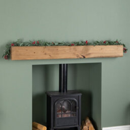 Samuel Alexander 1.90M Festive Garland With Green Seasonal Leaves And Red Berries - thumbnail 1