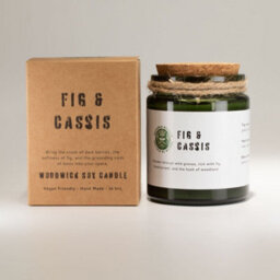 Serenityy Fig & Cassis Soy Wax Candle 150G - Wooden Wick, Rustic Glass Jar, Luxury Home Fragrance - thumbnail 2