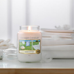 Yankee Candle Original Large Jar Scented Candle Clean Cotton, 623G - thumbnail 4