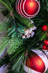 Christmas Tree World 180Cm Decorated Mixed Pine Garland With Red Green & Black Baubles - thumbnail 8