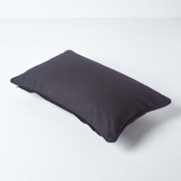 Homescapes Cotton Plain Black Rectangular Cushion Cover, 30 X 50 Cm - thumbnail 3